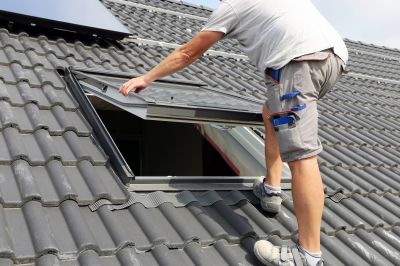 Skylight Glass Repair in Kent, WA